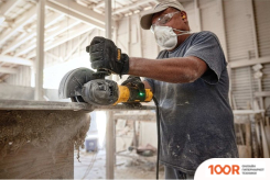 Угловая шлифмашина DeWalt DWE4369 (293189)