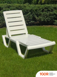 Шезлонг ComfortProm БЕЛЫЙ С РЕГУЛИРУЕМОЙ СПИНКОЙ, ПЛАСТИКОВЫЙ (405964)
