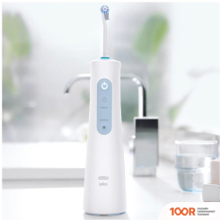 Oral-B AQUACARE 4 PRO-EXPERT MDH20.016.2 (5 НАСАДОК ED17) (319702)