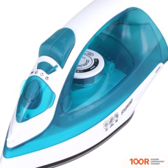 Утюг StarWind SIR6720 (303462)