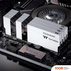 Оперативная память Thermaltake TOUGHRAM 2X8GB DDR4 PC4-28800 R020D408GX2-3600C18A (223205)