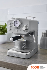 Кофемашина Swan RETRO SK22110GRN (125246)