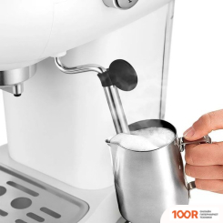 Кофемашина Kitfort KT-7219 (124165)