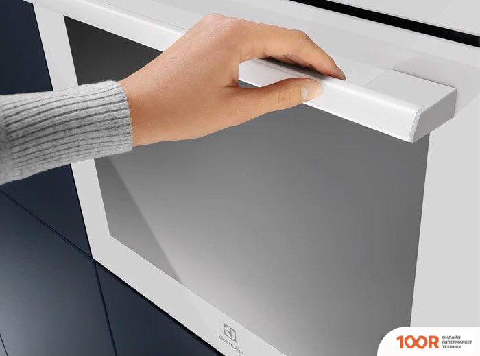 Духовой шкаф Electrolux OKC8H39WV (46801)