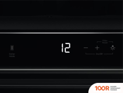 Винный шкаф Electrolux EWUS040B8B (32444)