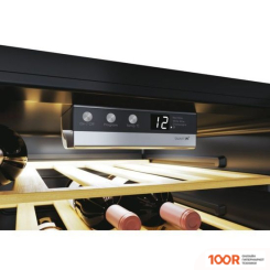 Винный шкаф Candy CWC 200 EELW/N (32220)