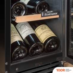 Винный шкаф Avintage AVU27TDZB1 (32178)